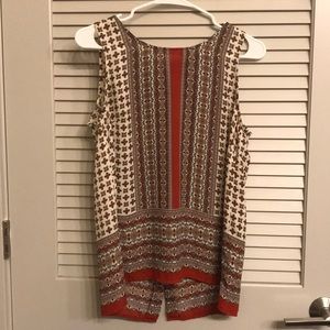 Fall colored tank with buttons down the back